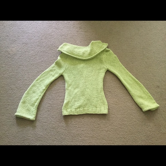 Super cute shawl collar sweater Size M - Picture 3 of 6